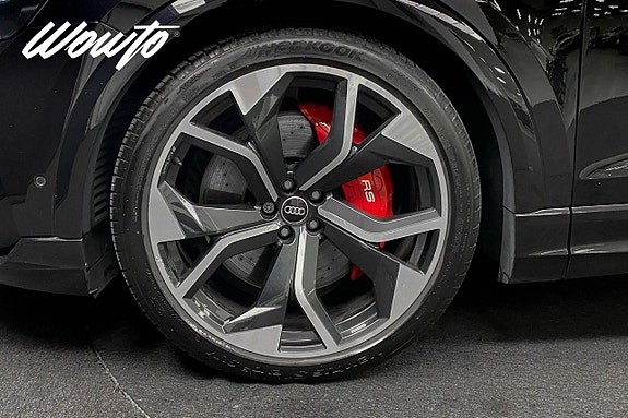 Audi RS Q8 24 of 25