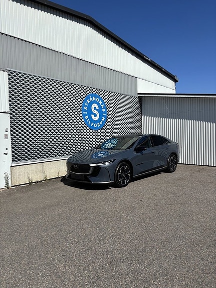 Mazda 6e 2 of 18