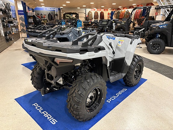 Polaris Sportsman 570 EPS 3 of 5