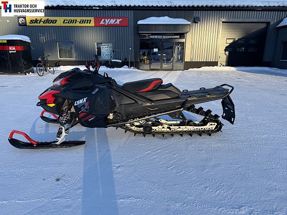 Lynx Boondocker 3700 RE 850 med El-start -18 2 of 8