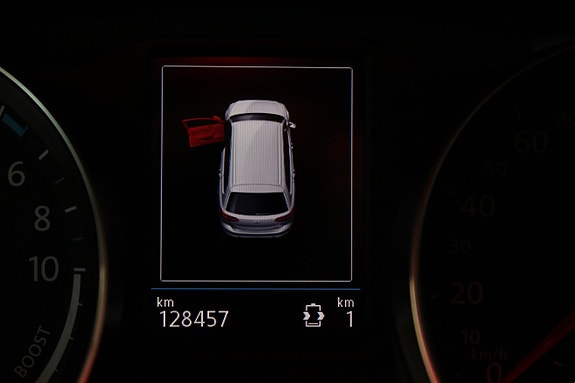 Volkswagen Passat 23 of 23