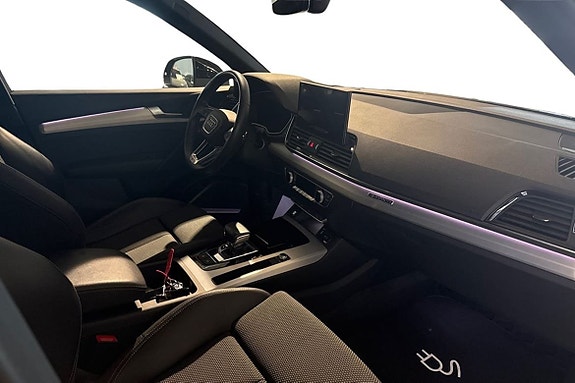Audi Q5 6 of 15