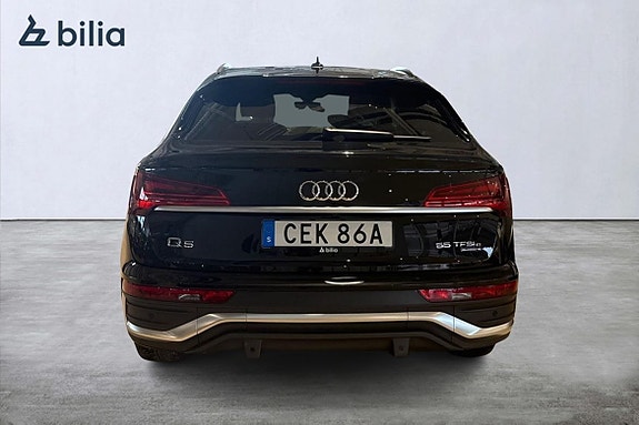 Audi Q5 4 of 5