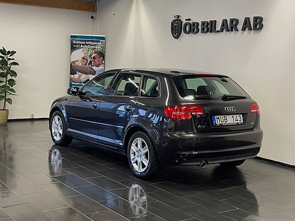 Audi A3 3 of 5