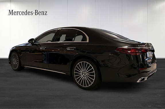 Mercedes-Benz E300 3 of 13