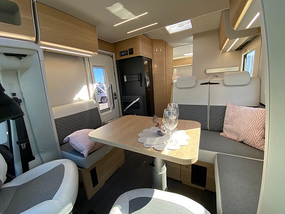 Adria Matrix 670 SL 60Y -Automat-Långbädd-3500 kg-DEMOUTFÖRSÄLJNING-REA! 11 of 23