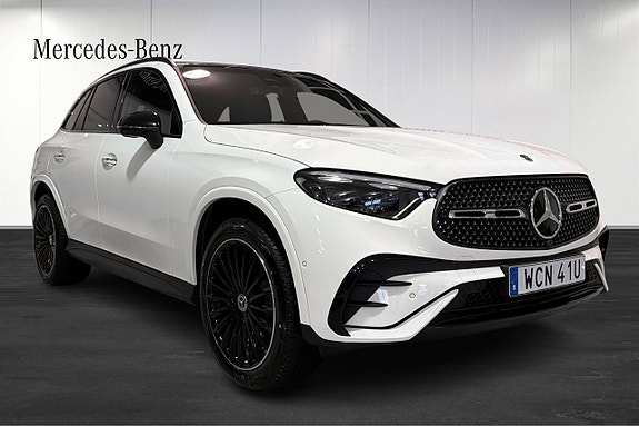 Mercedes-Benz GLC300 e 2 of 5