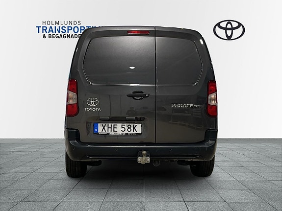 Toyota Proace City 4 of 5