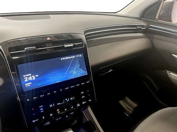 Hyundai Tucson 9 of 15