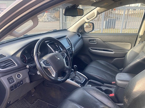 Mitsubishi L 200 9 of 10