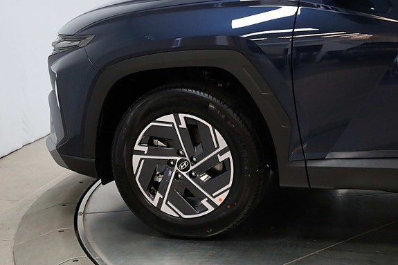 Hyundai Tucson 4 of 5