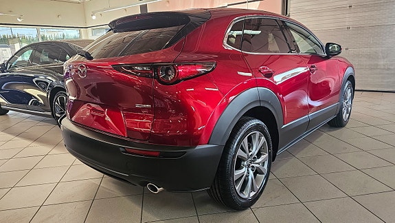 Mazda CX-30 7 of 14