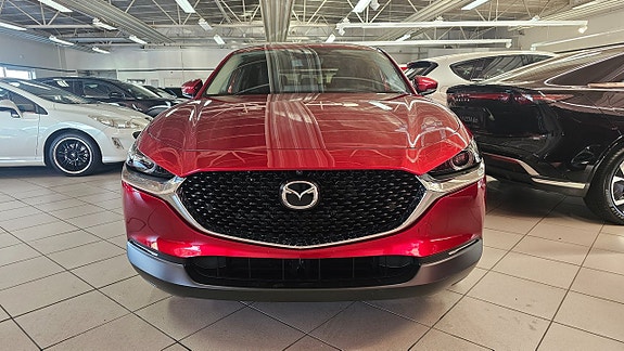 Mazda CX-30 5 of 14