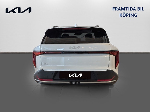 Kia K4 5 of 20