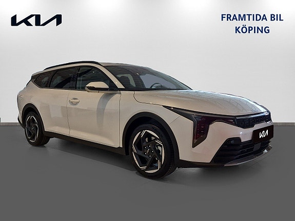 Kia K4 3 of 20