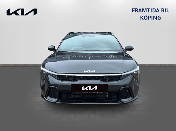 Kia K4 2 of 18