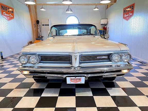 Pontiac Grand Prix 5 of 5