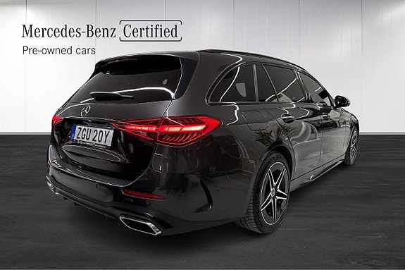 Mercedes-Benz C300 e 4 of 5