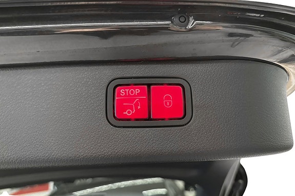 Mercedes-Benz C300 e 13 of 14