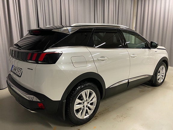 Peugeot 3008 5 of 5