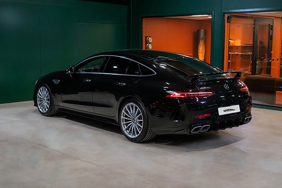 Mercedes-Benz AMG GT 63 s 3 of 5