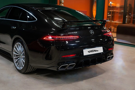 Mercedes-Benz AMG GT 63 s 4 of 5