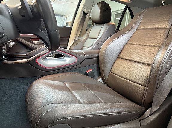 Mercedes-Benz GLE300 d 17 of 19