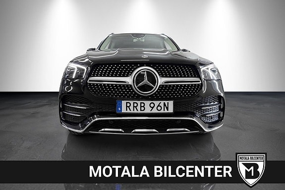 Mercedes-Benz GLE300 d 2 of 5
