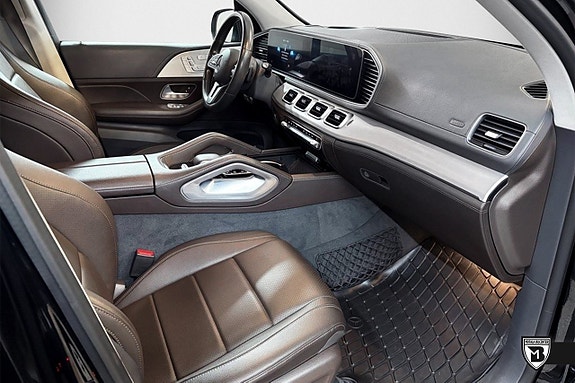 Mercedes-Benz GLE300 d 9 of 19