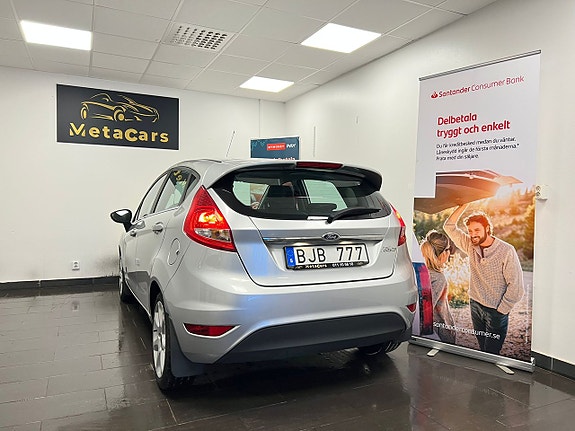Ford Fiesta 5 of 23
