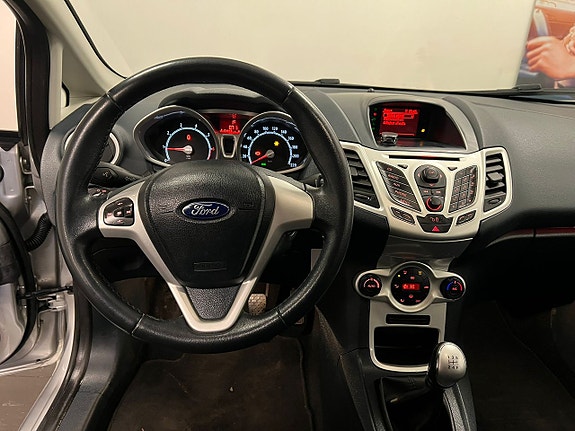 Ford Fiesta 19 of 23