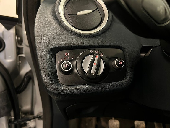 Ford Fiesta 22 of 23