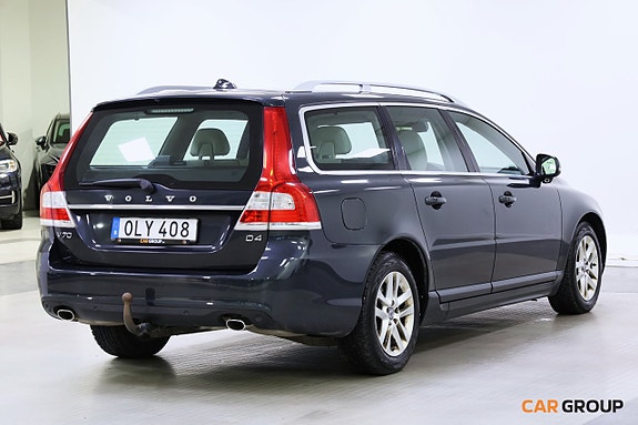 Volvo V70 6 of 24