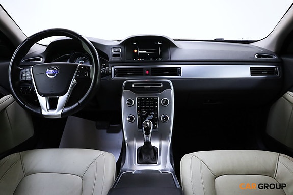 Volvo V70 9 of 24