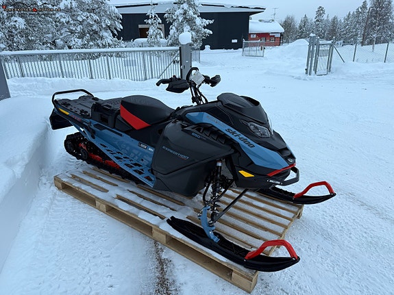 Ski-Doo Expedition Xtreme 850 E-TEC 4.5" Display Scandi Blue *Kampanj* 4 of 7