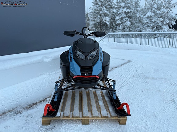 Ski-Doo Expedition Xtreme 850 E-TEC 4.5" Display Scandi Blue *Kampanj* 3 of 7