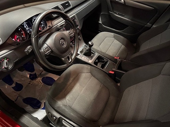 Volkswagen Passat 4 of 5