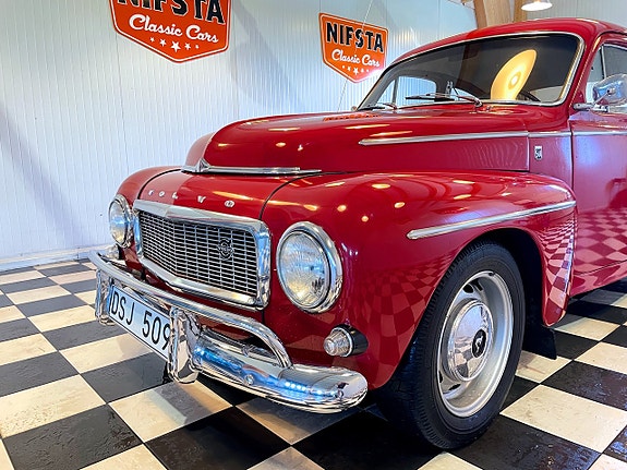 Volvo PV 3 of 27