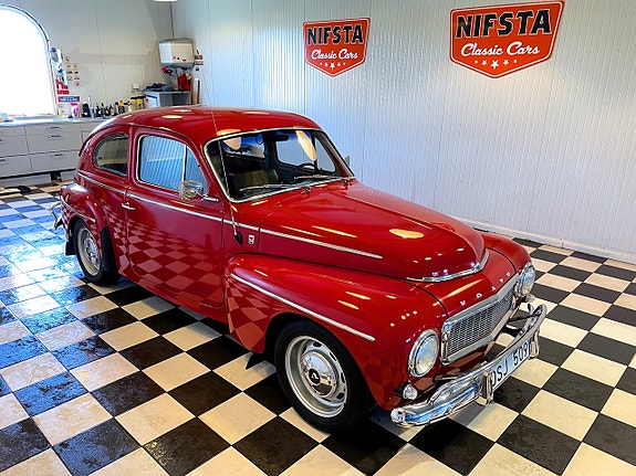 Volvo PV 4 of 27