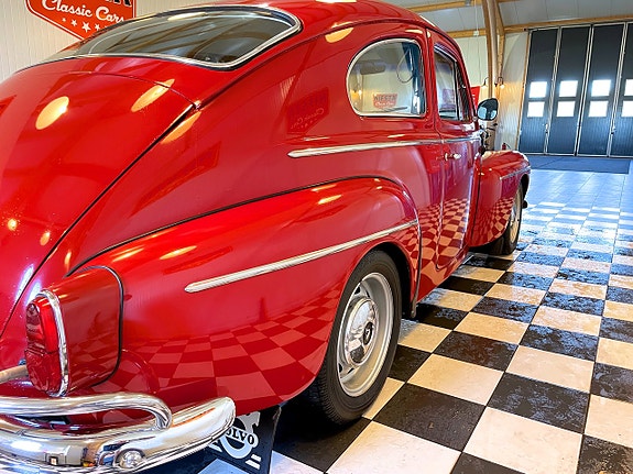 Volvo PV 11 of 27