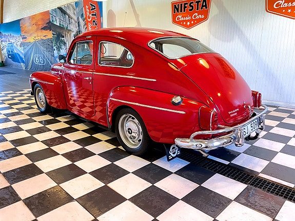 Volvo PV 13 of 27