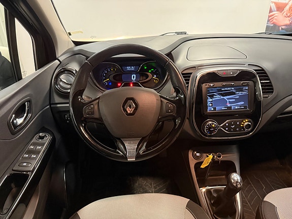 Renault Captur 13 of 27