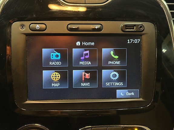 Renault Captur 18 of 27