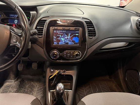 Renault Captur 16 of 27