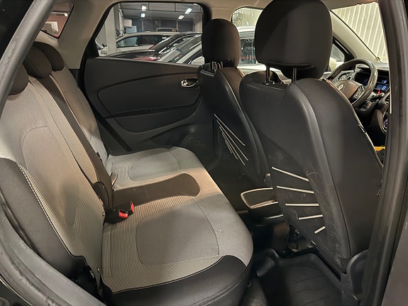 Renault Captur 21 of 27