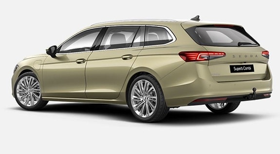 Skoda Superb 2 of 4