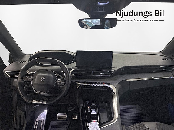 Peugeot 5008 10 of 13