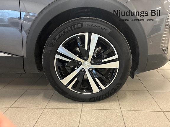 Peugeot 5008 12 of 13