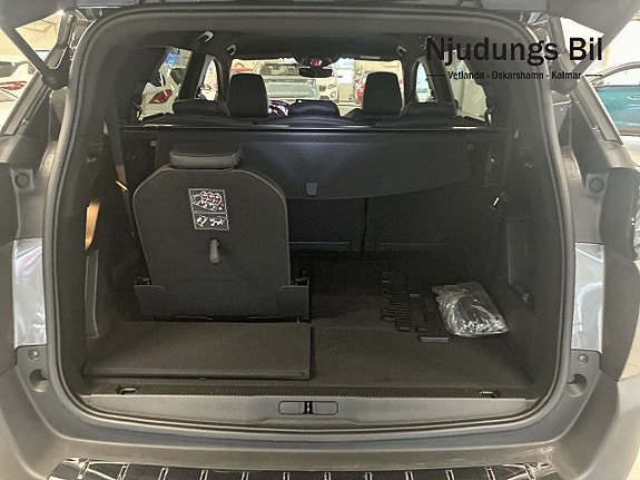 Peugeot 5008 7 of 13