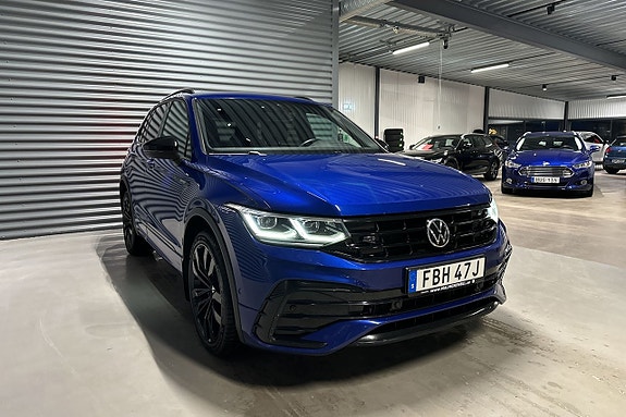 Volkswagen Tiguan 3 of 5